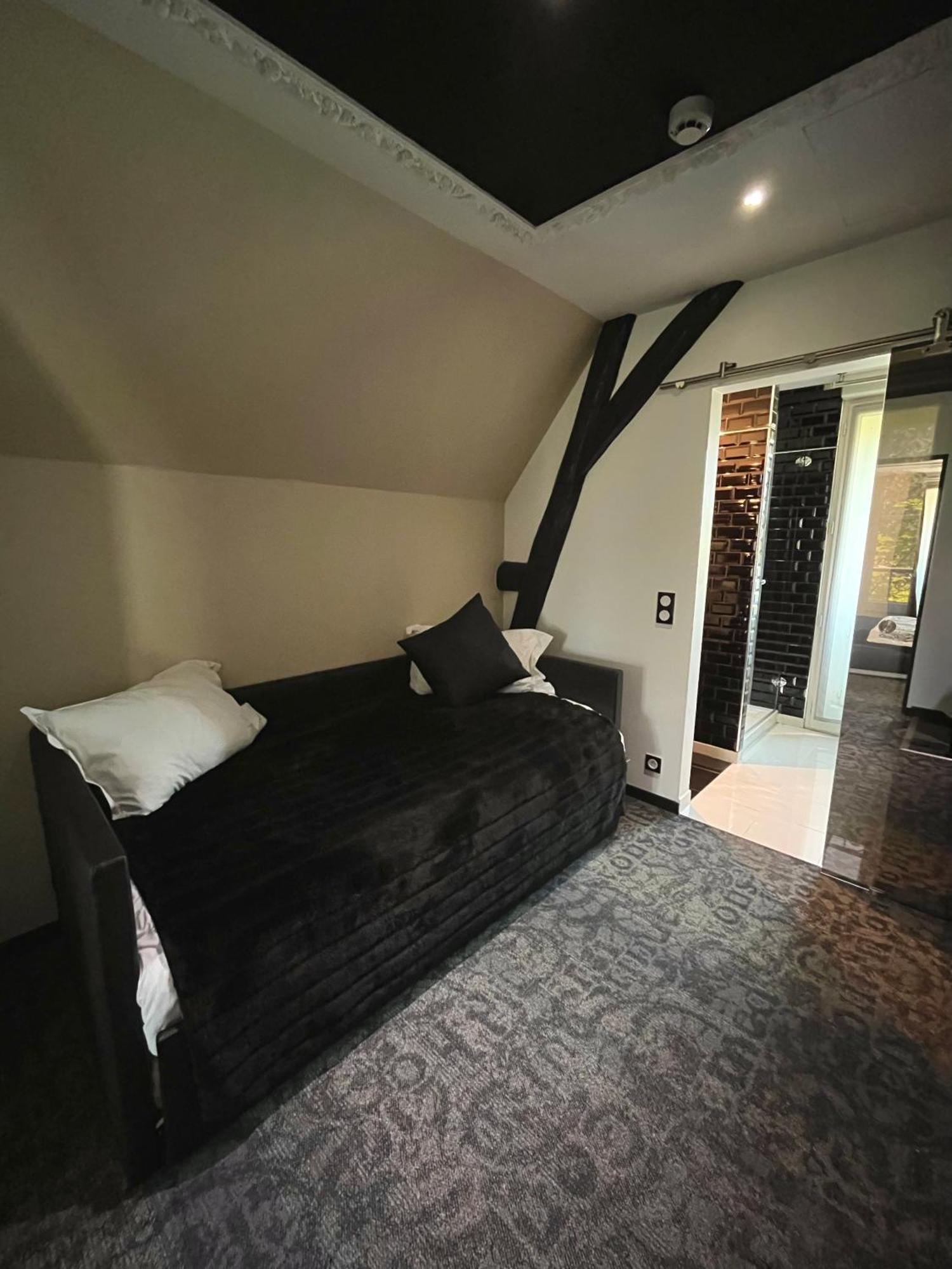 Art Hotel Rochecorbon Exterior foto